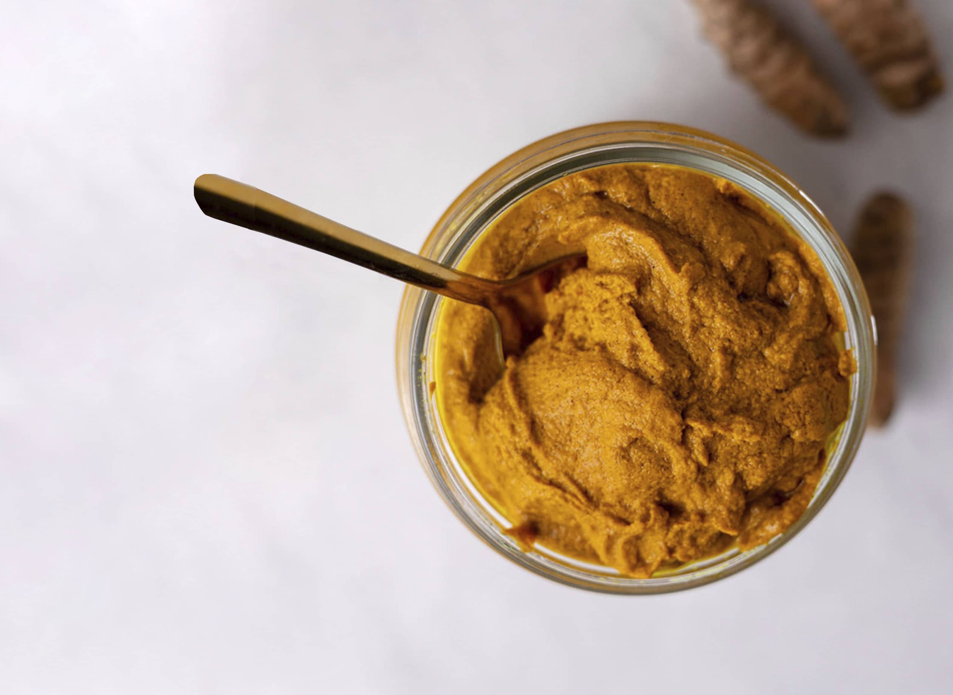 درمان زخم صورت با خمیر زردچوبه